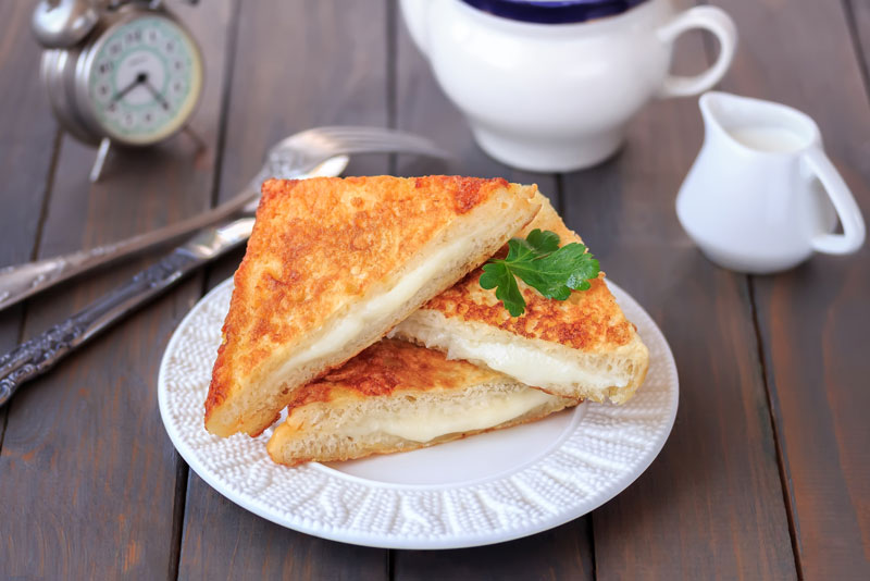 Mozzarella di bufala in carrozza
